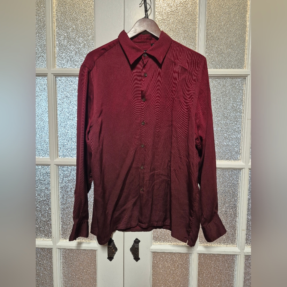 Kenneth Cole 100% Silk Men's Burgundy Shirt Medium Ombre